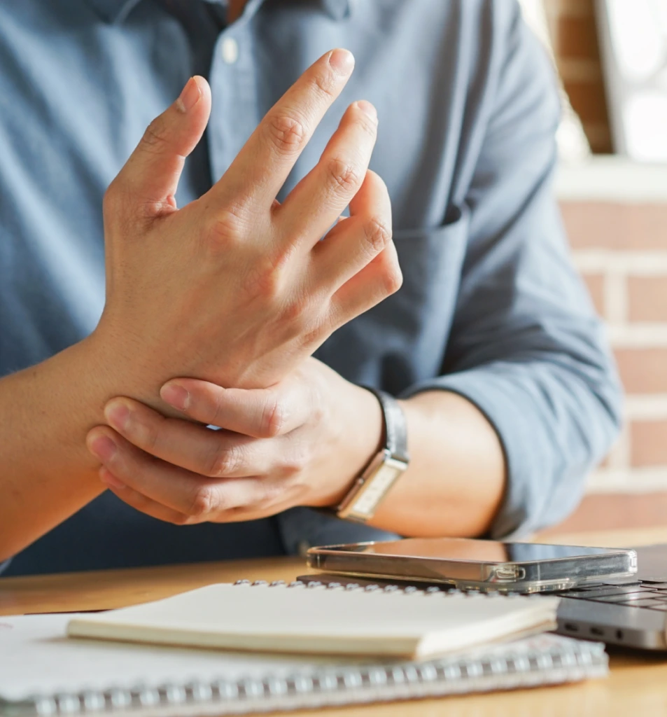 Causes of Carpal Tunnel Syndrome Banner