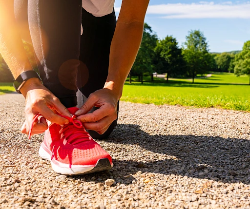 Managing Pain in The Summer Tips For a Pain Free Season Banner