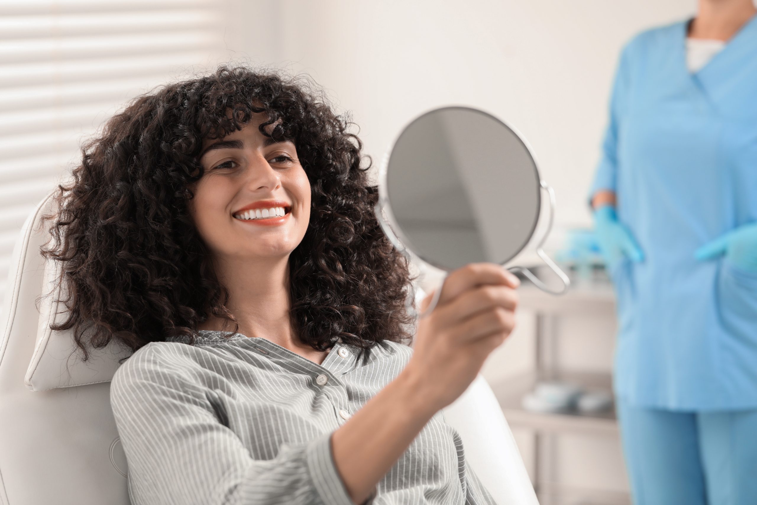 Dental Veneers: Are You a Good Candidate? Banner