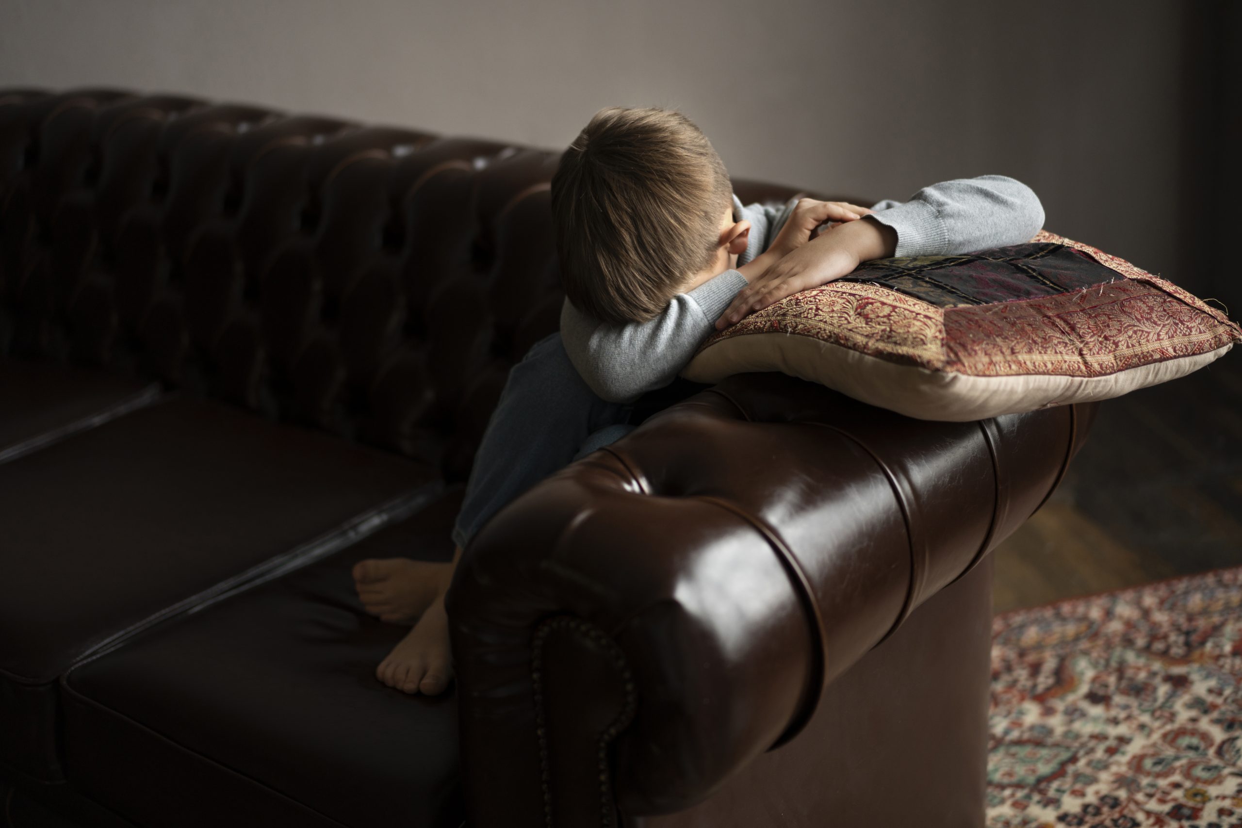 How to Heal Childhood Trauma? Therapy and Recovery Options Banner