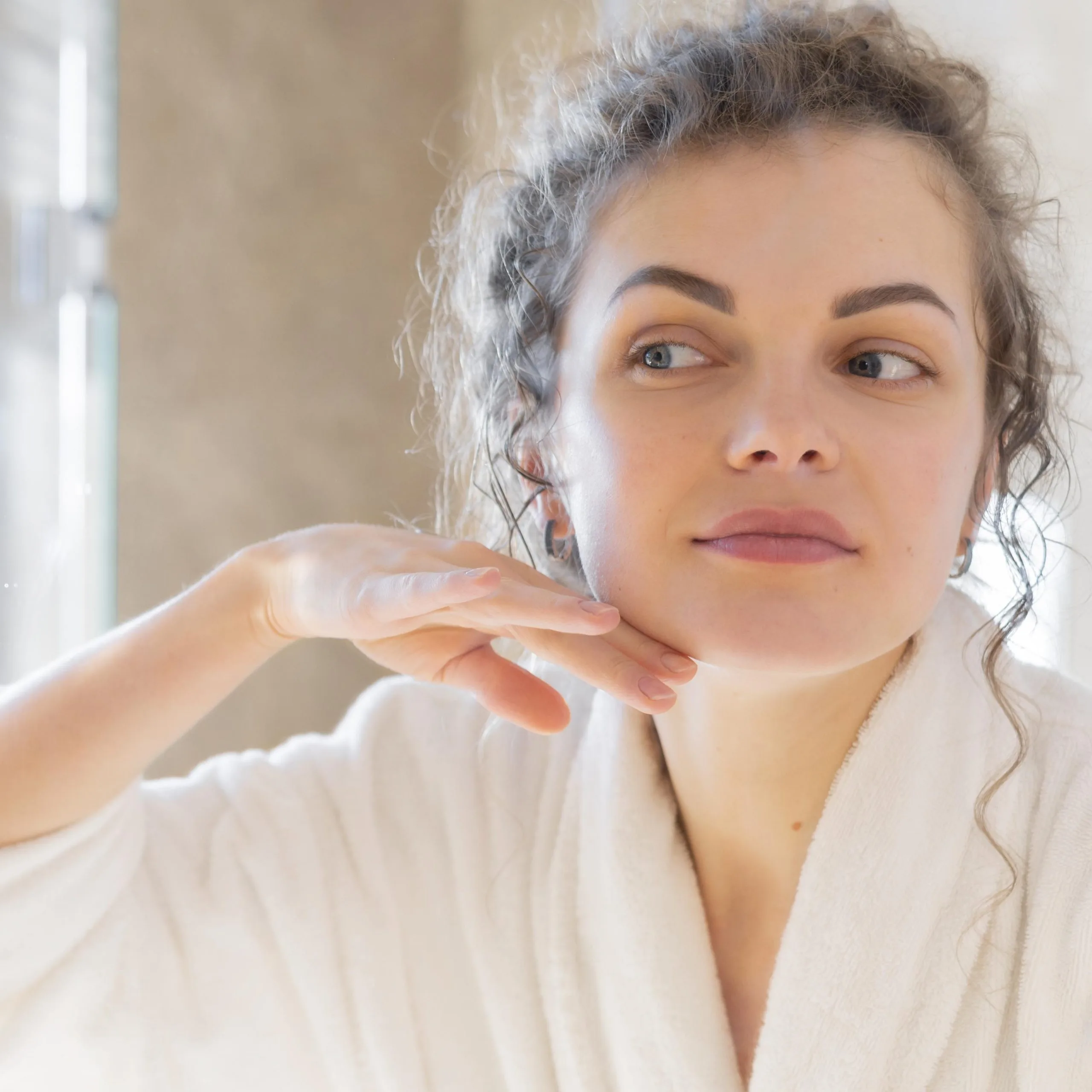 What Age Should You Start XERF Skin Tightening? Banner