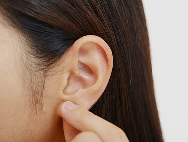 Earlobe Repair Banner