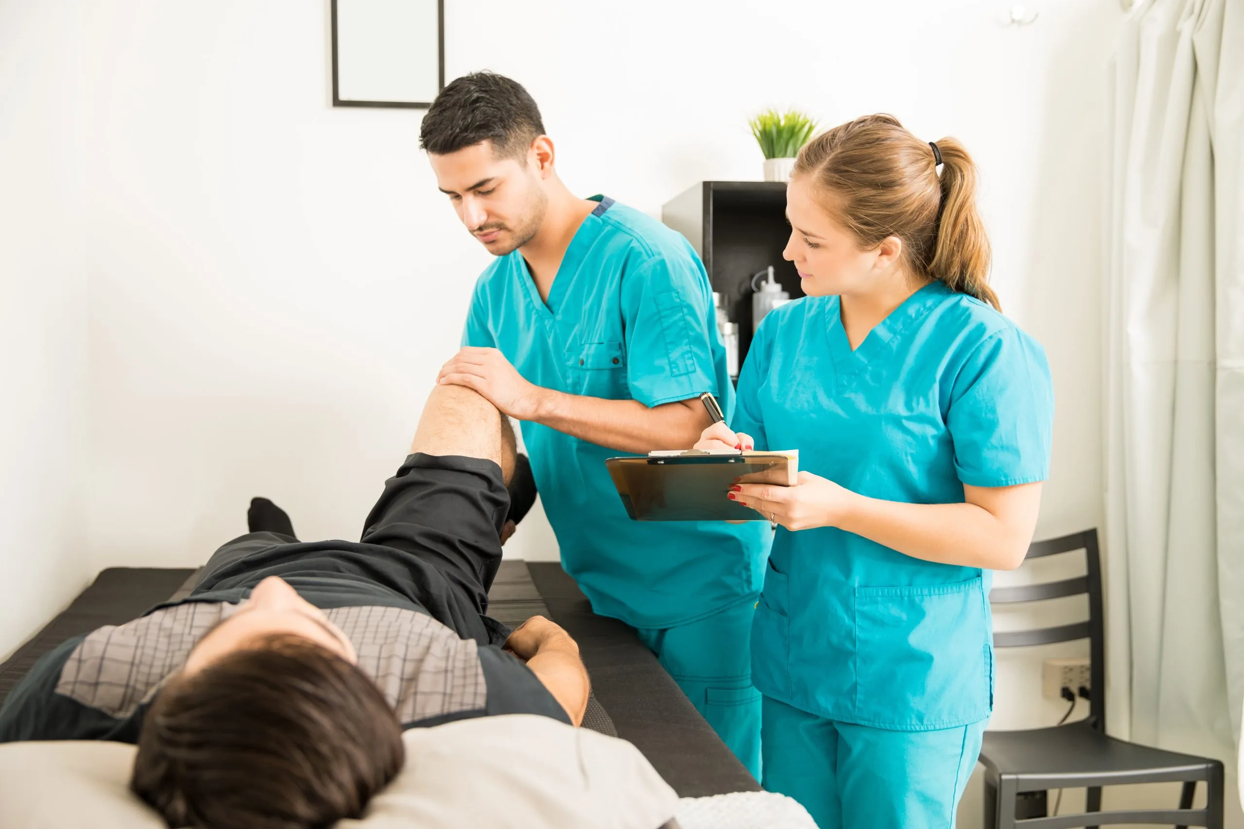 How Important Manipulation Under Anesthesia for Knee Pain? Banner