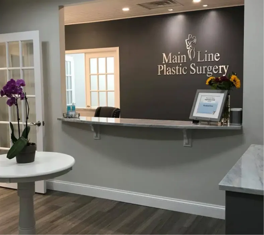 Revision Abdominoplasty in Bryn Mawr, PA and Philadelphia, PA Banner