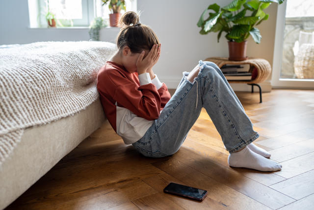 Depression in Teens (15+): Signs, Causes, and When to Seek Help? banner