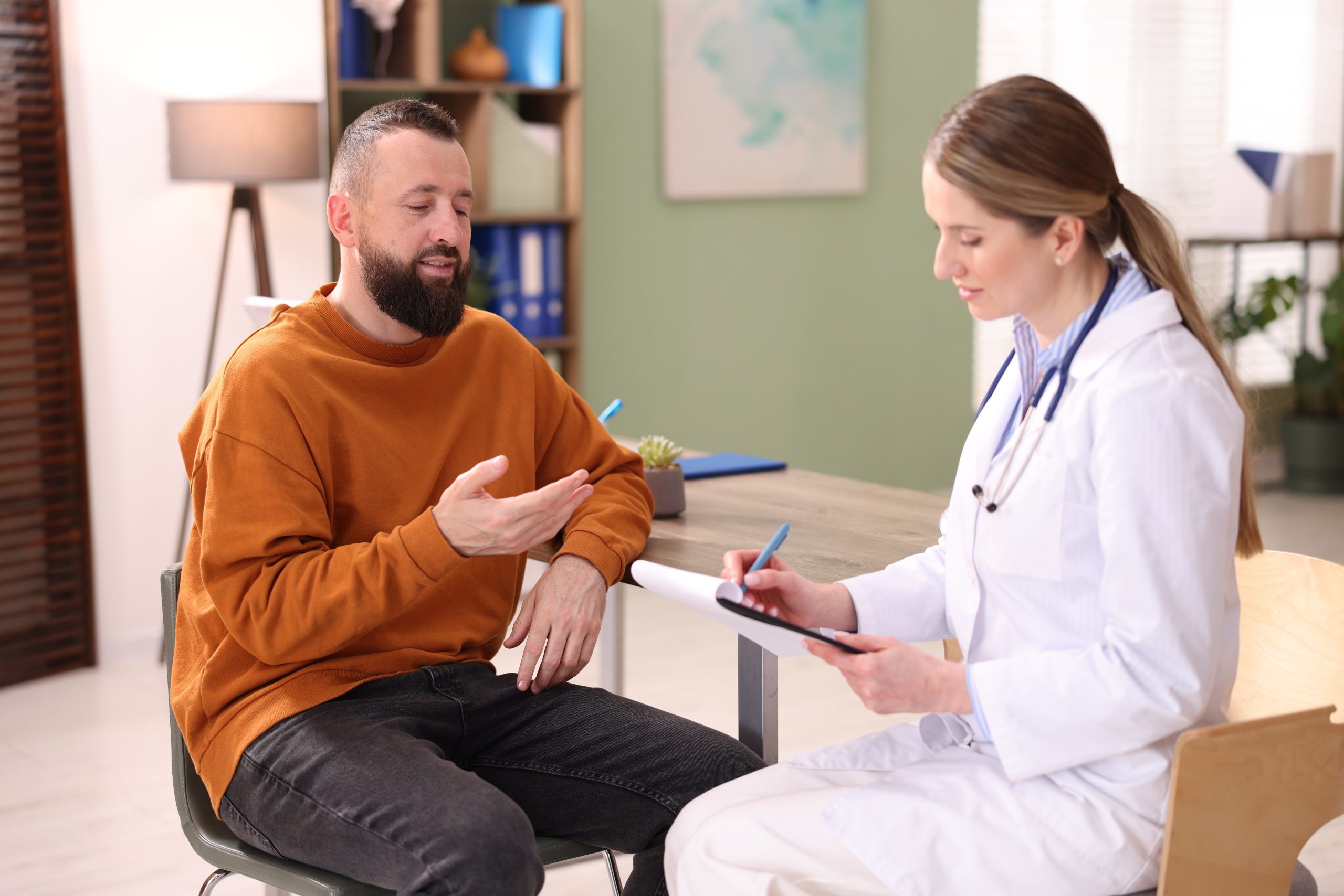 Stem Cell Therapy vs Knee Replacement: Which to Choose? Banner