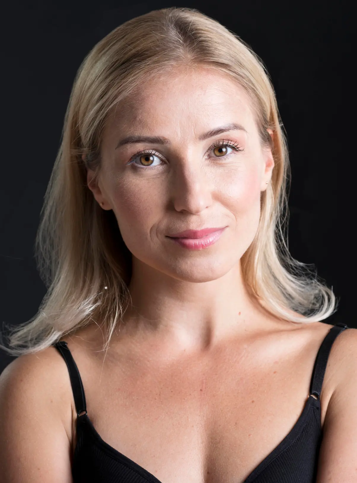 Benefits of Visiting an Esthetician Banner