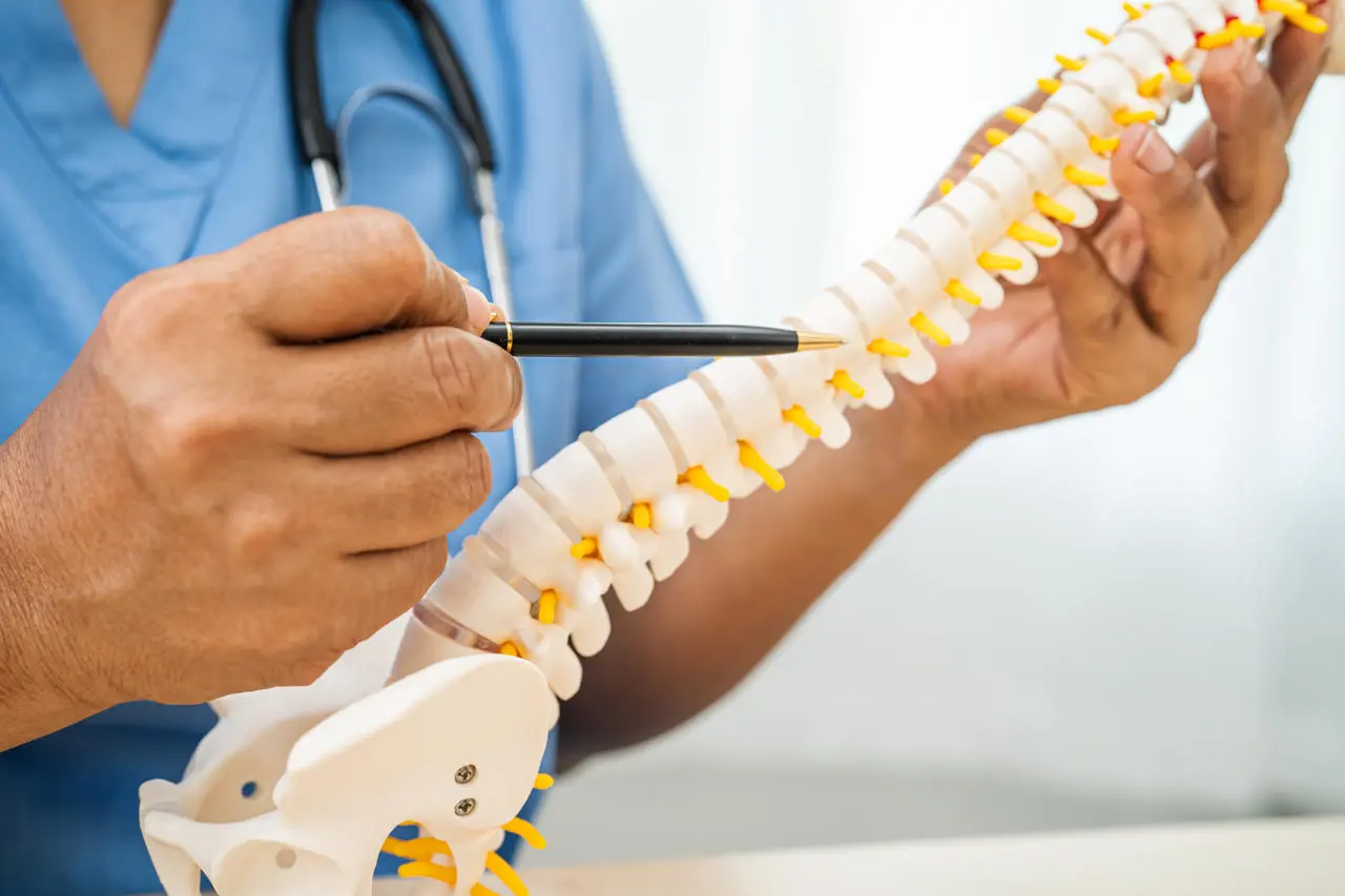 Non-Surgical Treatment Options for Spinal Stenosis Banner