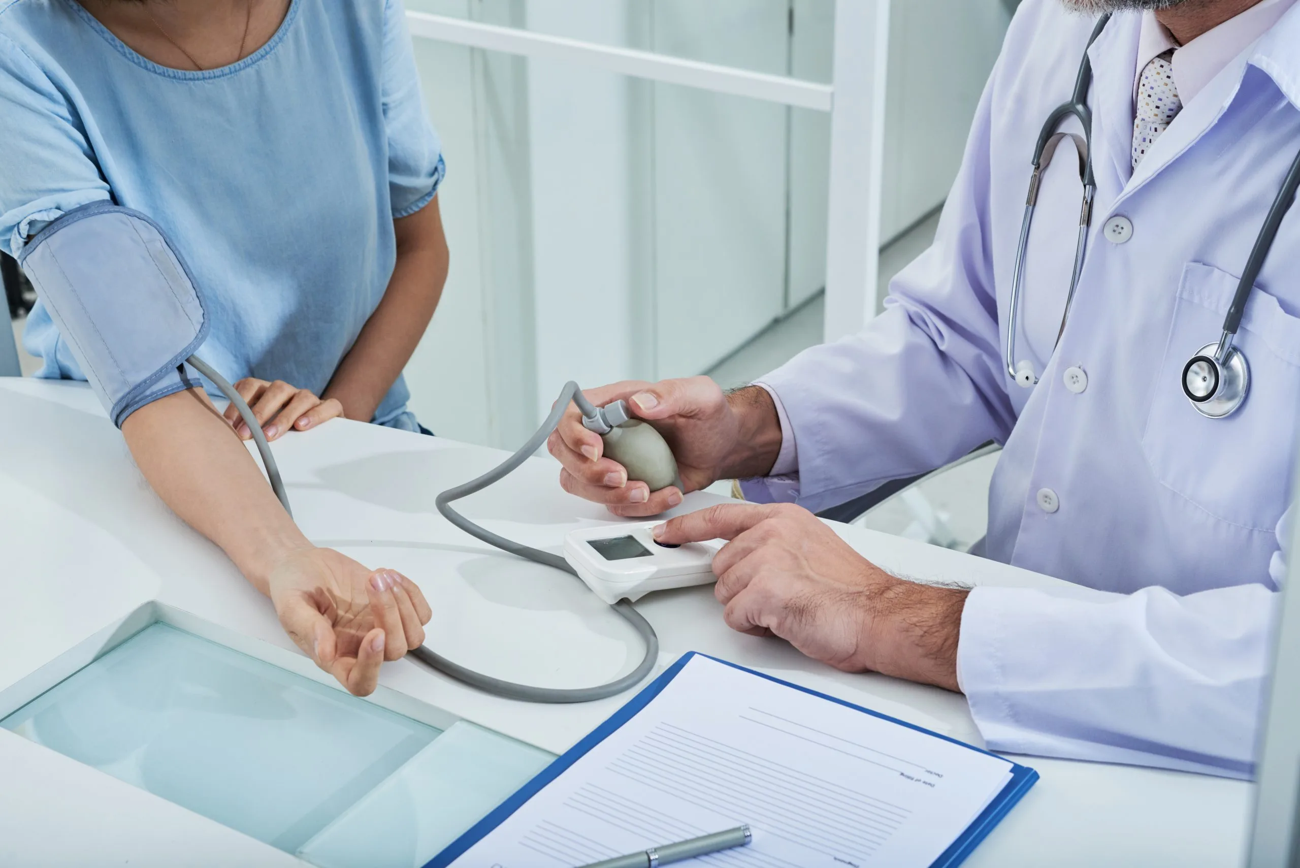 What Does a High Blood Pressure Headache Feel Like Banner