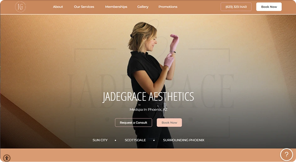 Woman in black shirt holding purple device for Jadegrace Aesthetics medspa in Phoenix, AZ