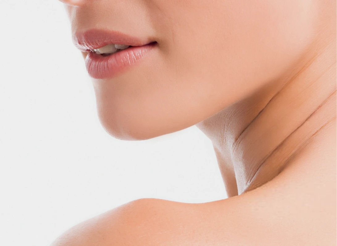 Chin Liposuction Surgery in Phoenix, Arizona Banner