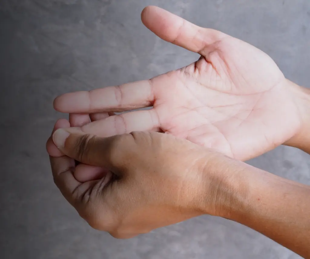 Fingertip Injury Treatment Banner