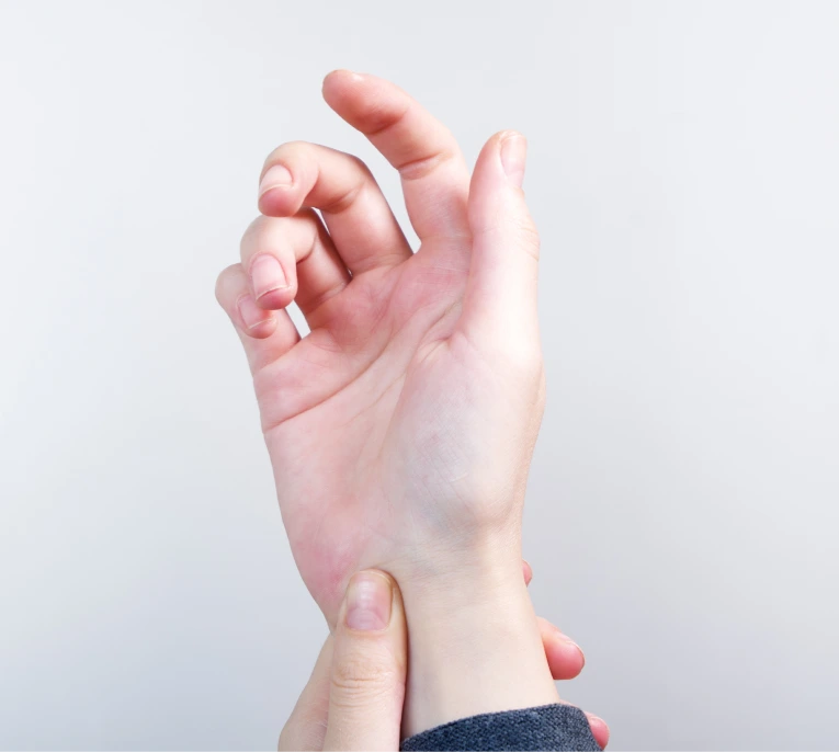 Hand Tendon Repair Surgery in Miami, Florida Banner