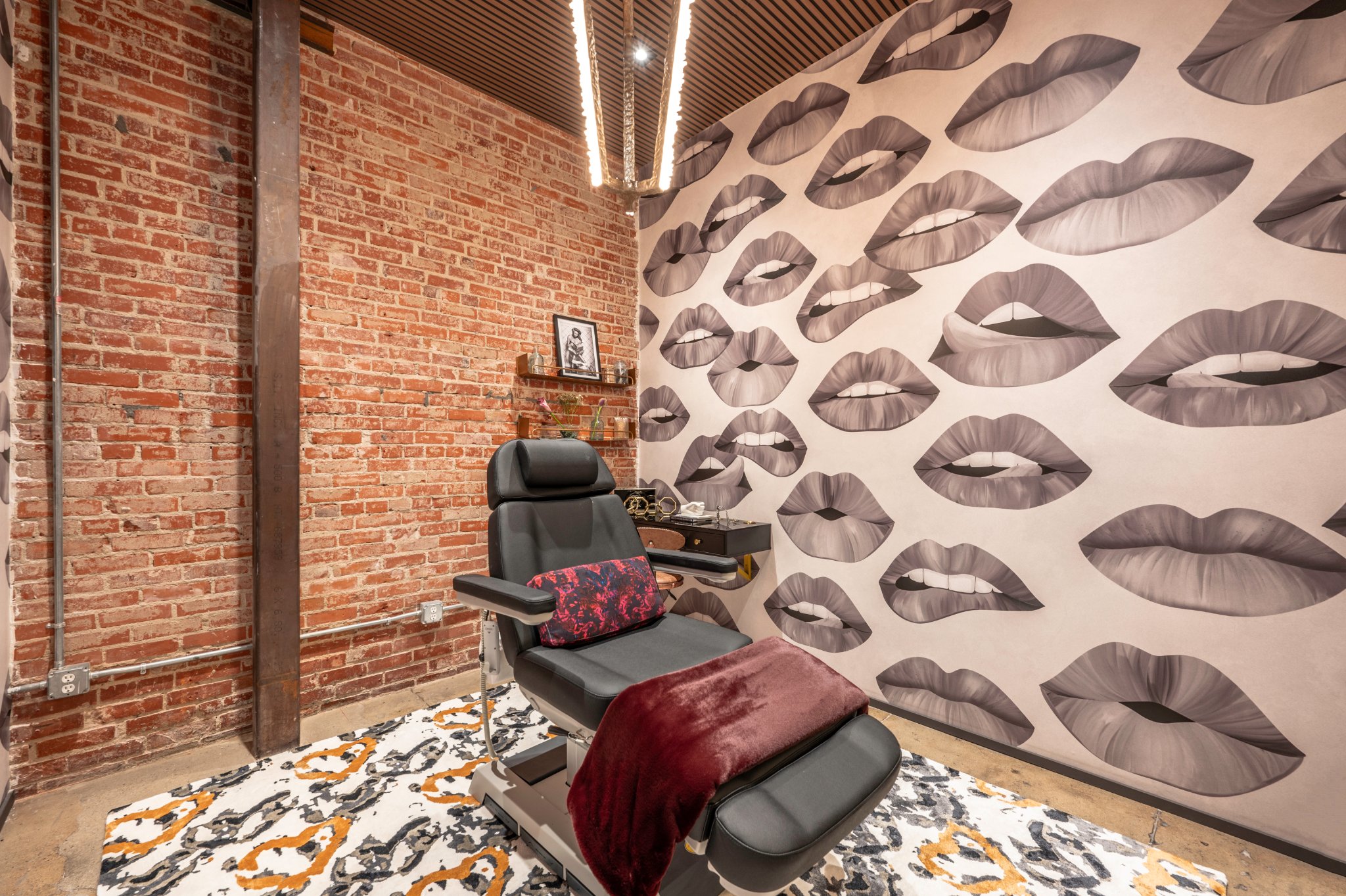 A Rewind Aesthetics treatment for clients from Venice