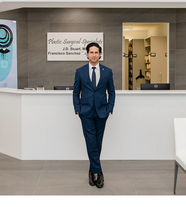 Capsular Contracture Surgery in Tucson, AZ Banner