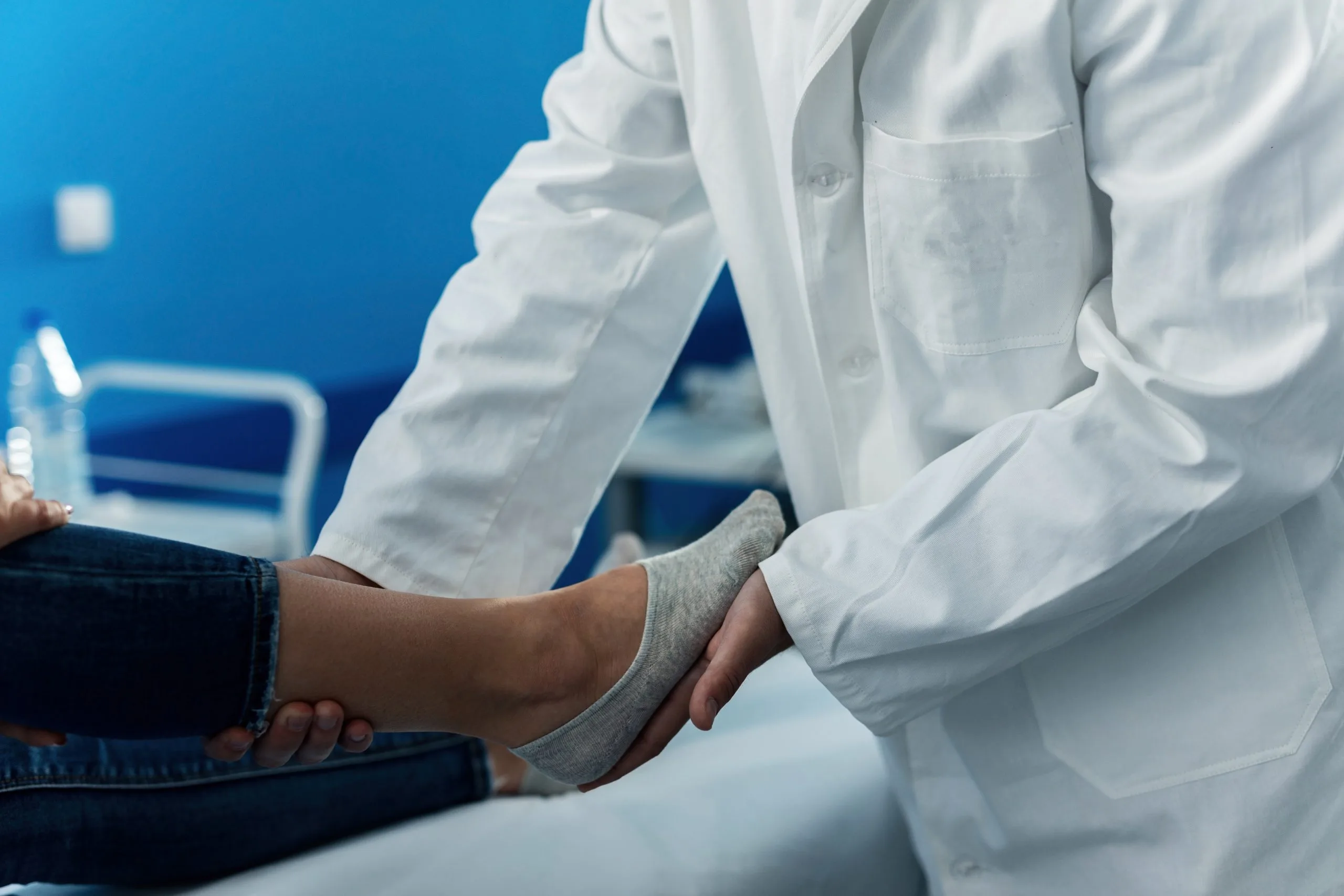What Is Plantar Plate Repair Surgery: Key Insights and Benefits Banner