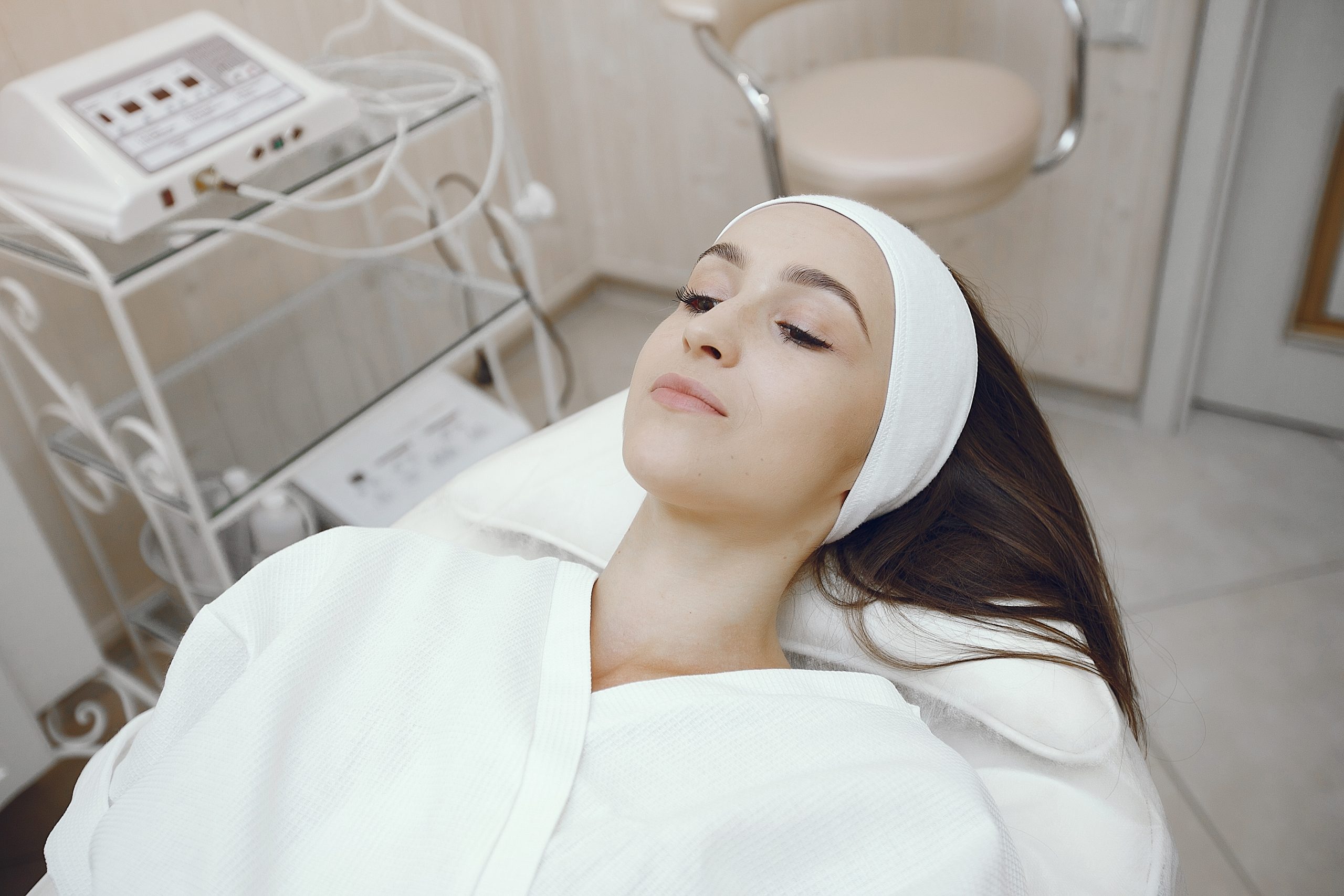 XERF vs Other Non-Surgical Skin Tightening Treatments Banner