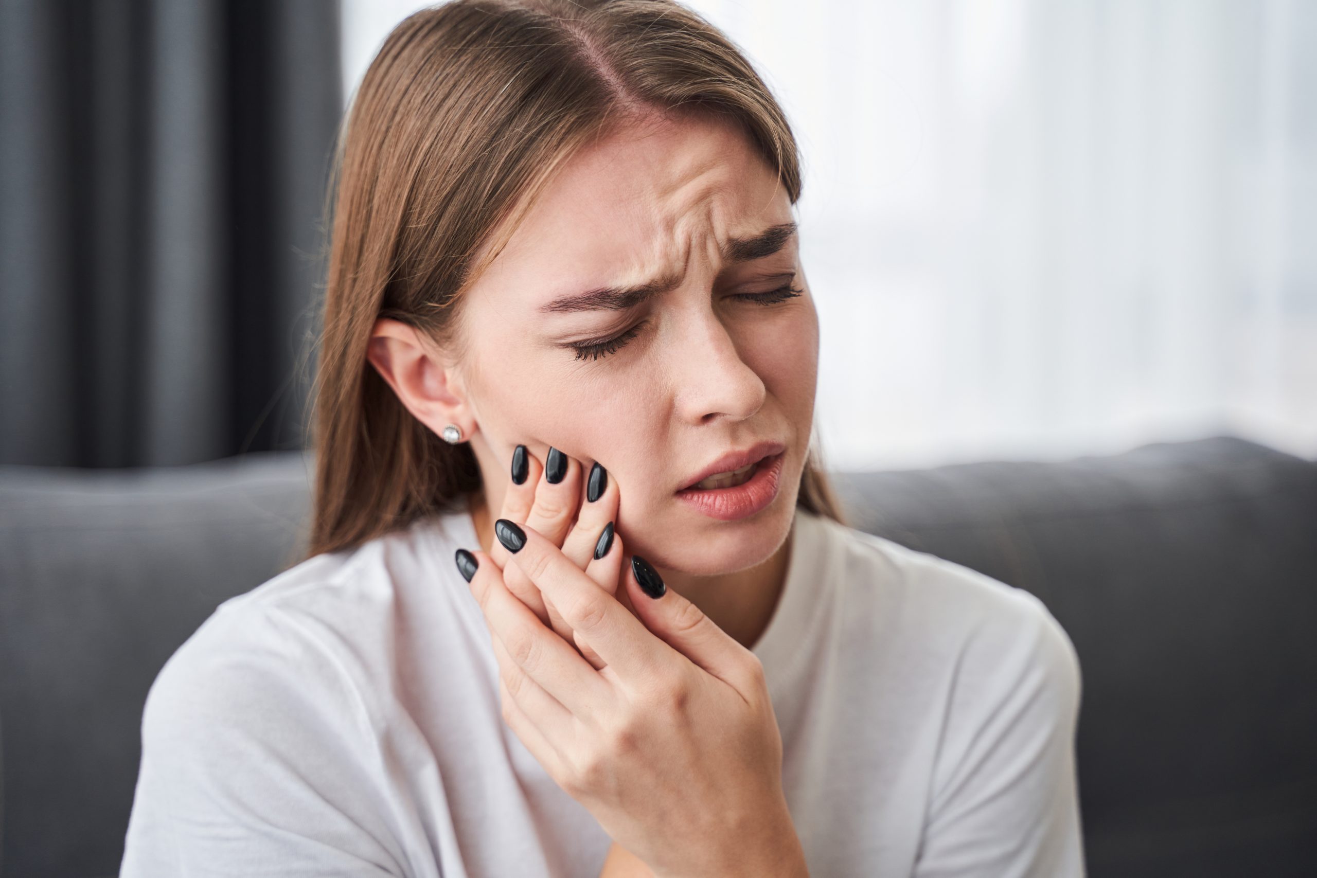 Signs You Need an Emergency Root Canal Banner