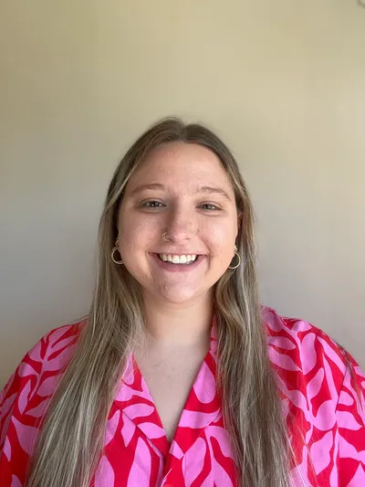 About Ashley - Vibrant Life Therapy