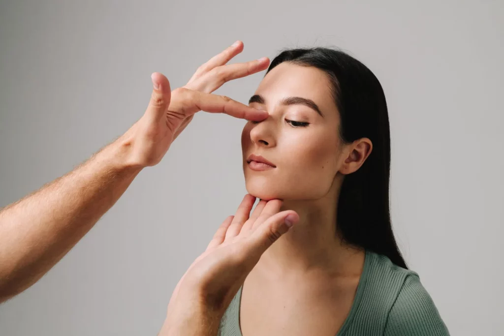 How to Clear Blocked Nose After Rhinoplasty? Banner